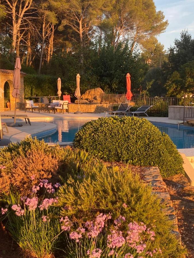 Une Pause En Provence Le Beausset Exterior foto