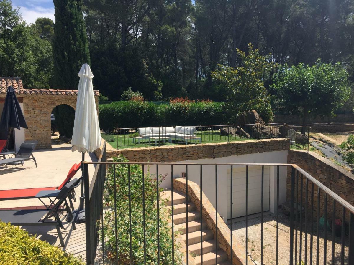 Une Pause En Provence Le Beausset Exterior foto